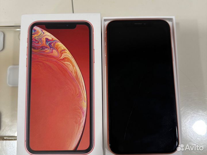 Телефон iPhone хр