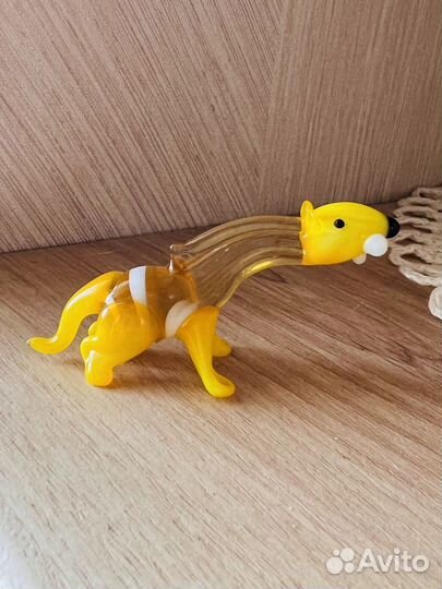 Стеклянная фигурка тигра