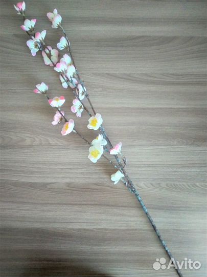 Искусственный цветок, ветка сакуры