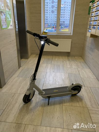 Электросамокат Ninebot max g30lp