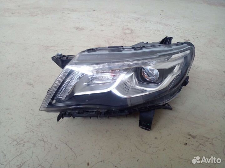 Фара левая Geely Atlas NL-3 2021г дефект