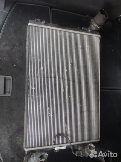 Продам радиатор и интеркулер VAG