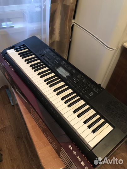 Синтезатор Casio CTK-3200