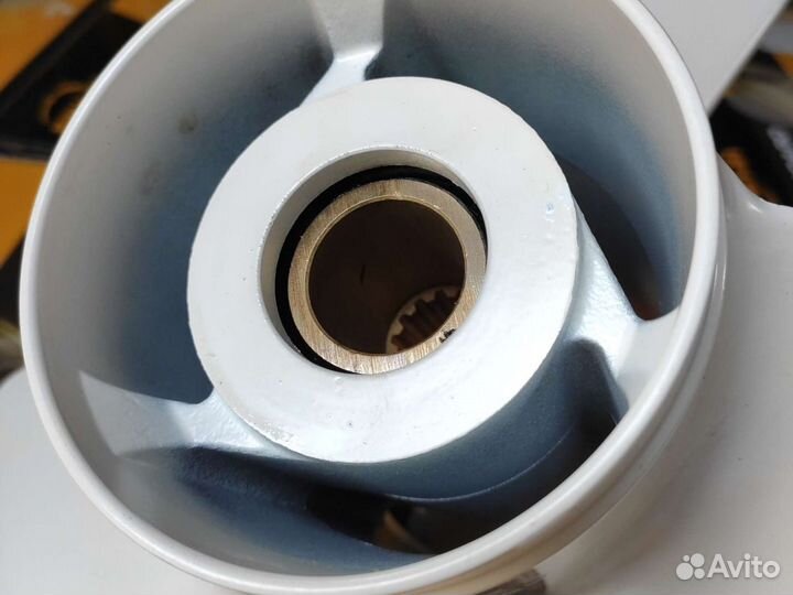 Винт гребной Yamaha 60-140 3x13-1/4x17-К