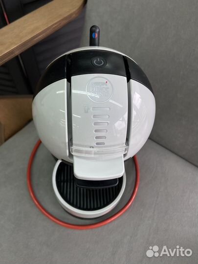 Капсульная кофемашина dolce gusto