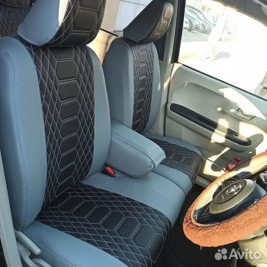 Чехлы Toyota Passo 3 (комбо)