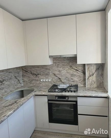 Кухня угловая маленькая