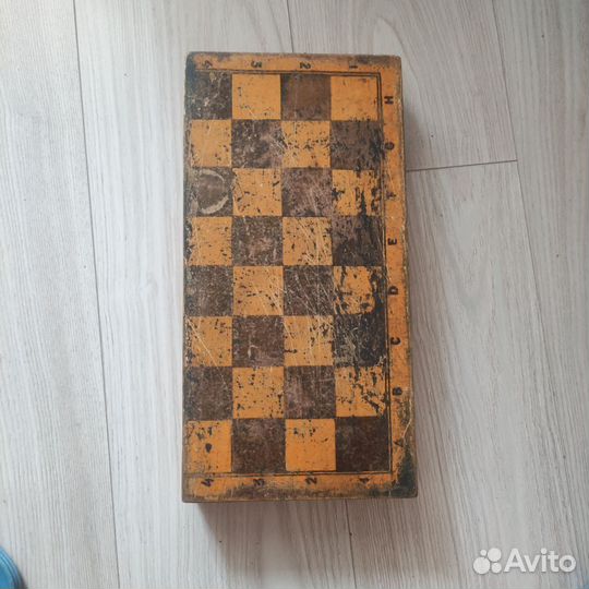 Шахматная доска без фигур