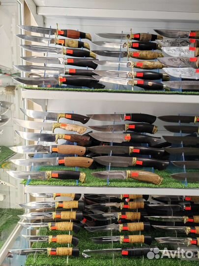 Охотничьи и туристические ножи