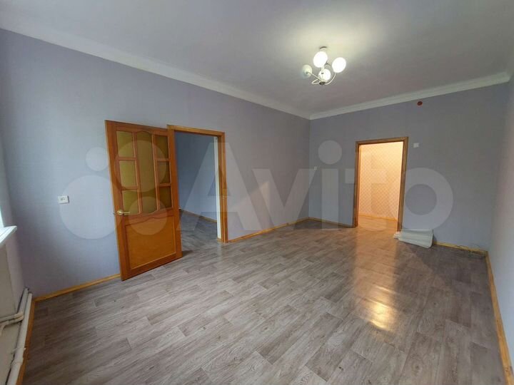 2-к. квартира, 49 м², 1/2 эт.