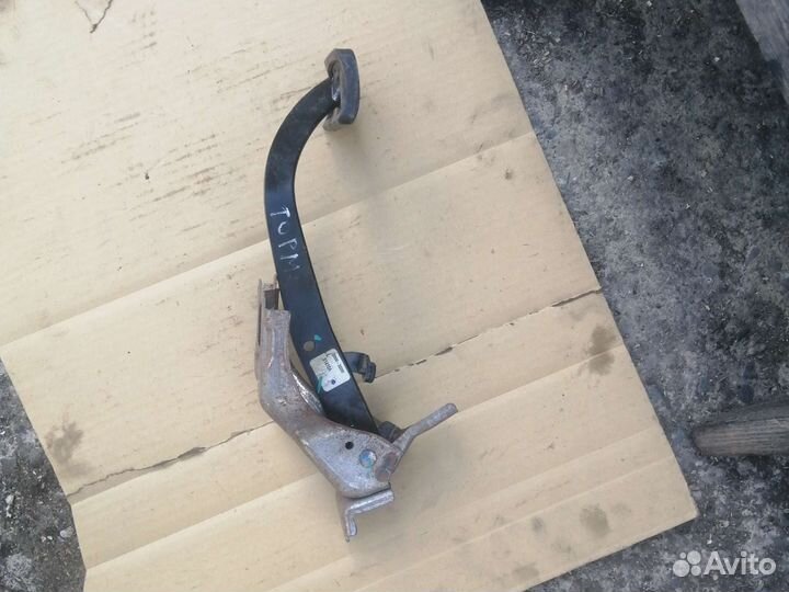 Педаль тормоза Hyundai Sonata 6