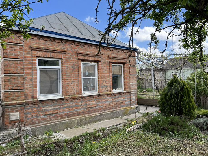 Дом 63 м² на участке 9,5 сот.