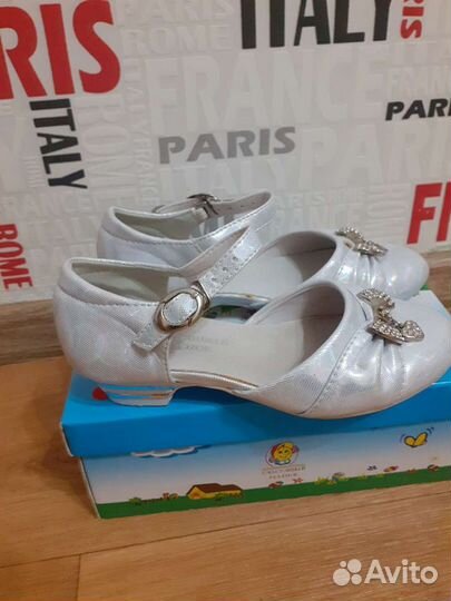 Туфли для девочки