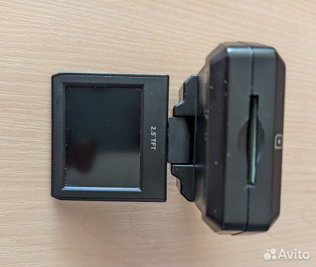 Видеорегистратор Eplutus DVR-H200