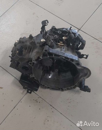 Hyundai Solaris МКПП-5 ступ