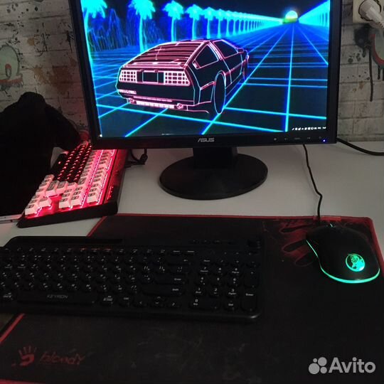 Компьютер i3 8100