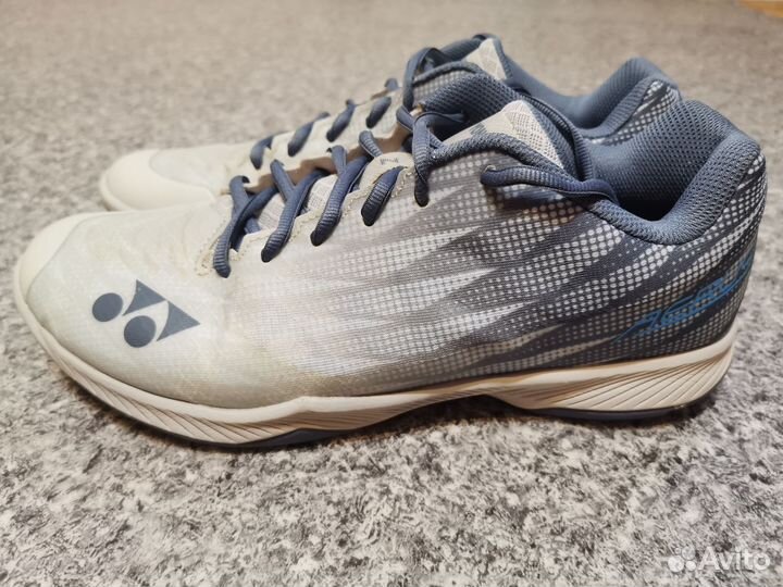 Кроссовки для бадминтона yonex