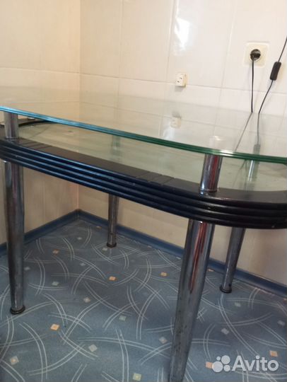 Кухонный стол бу