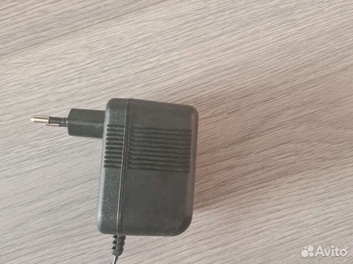 Блок питания 9v