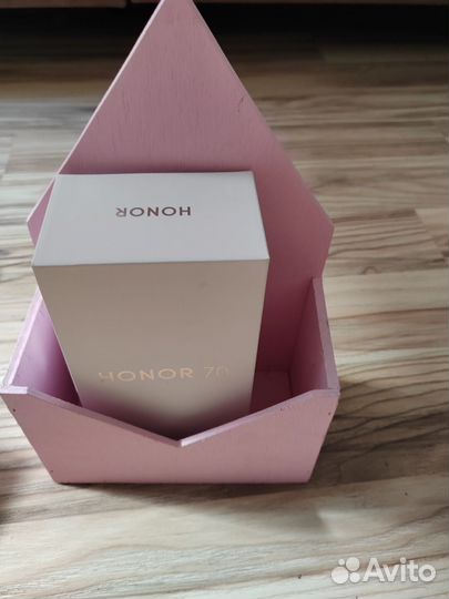 Коробки от телефонов, и другой техники