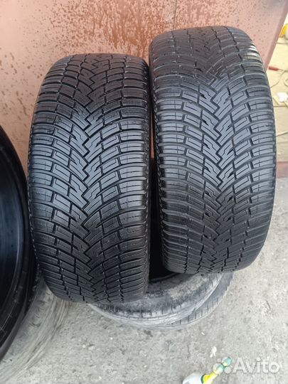 Pirelli Cinturato All Season SF 2 225/45 R18 и 245/40 R18