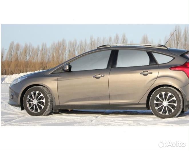 Рейлинги на крышу Форд Фокус 3 (Ford Focus) серые