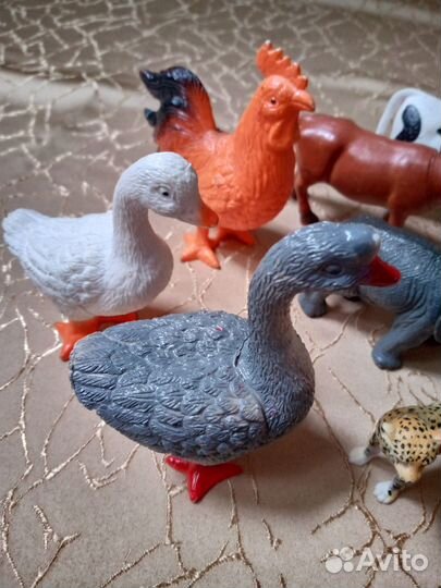 Детские игрушки животные