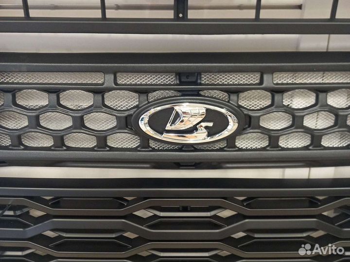 Решетка радиатора niva Магнум.Новая