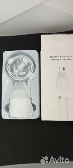 Блок с быстрой зарядкой для iPhone