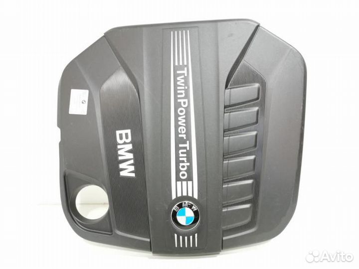 Декоративная крышка двигателя BMW X5 F15 2018