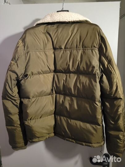 Пуховик мужской Guess M