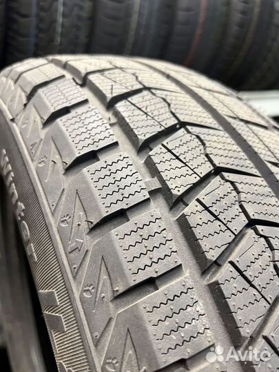 iLink Winter IL868 275/45 R20 147U
