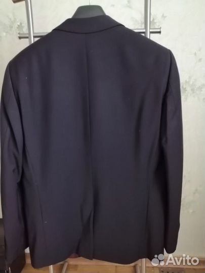 Костюмы класс.philippe artois,пиджаки.BugattiDigel