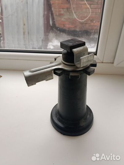 Домкрат LADA Vesta