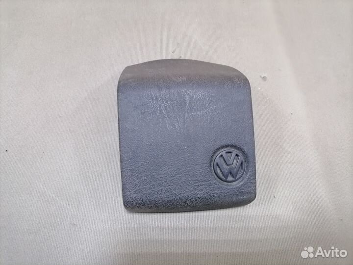 Накладка на руль Volkswagen Passat B3 1990