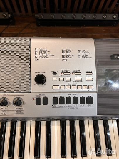 Синтезатор yamaha psr e413