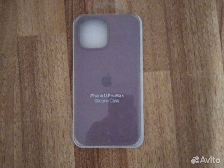 Силиконовые чехлы на iPhone 13