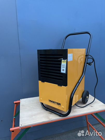 Промышленный осушитель воздуха master в аренду