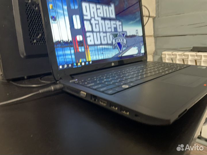 Быстрый ноутбук 8gb/i7/8ядер