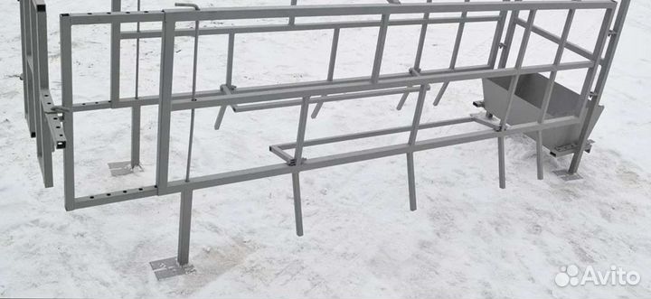 Станки для опороса свиноматок