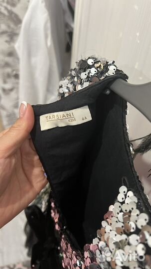 Нарядное платье для девочки на 4 года