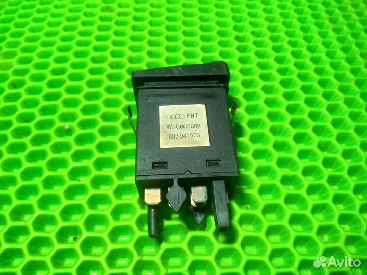 Кнопка обогрева заднего стекла Audi