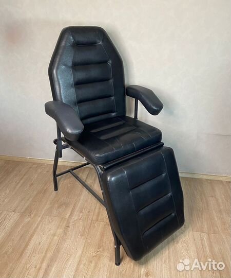 Косметологическое кресло новое