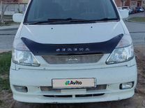 Nissan Serena 2.0 CVT, 2001, 350 000 км, с пробегом, цена 560 000 руб.