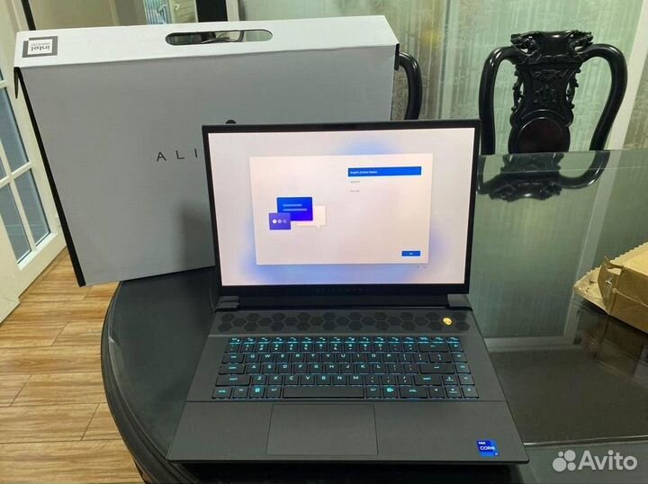 Alienware M16 i7 13700HX RTX 4070 2.5K