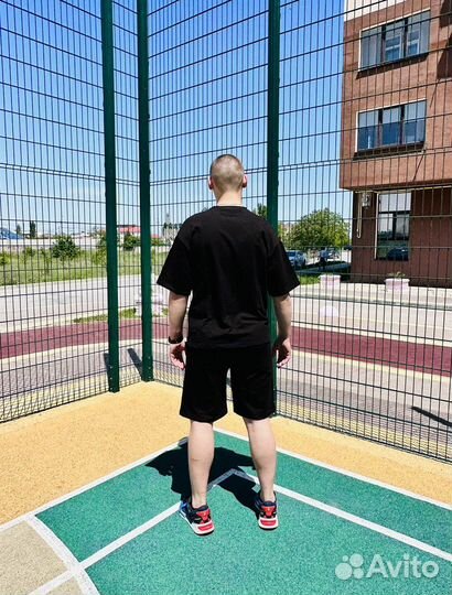 Летний костюм Nike (шорты + футболка)