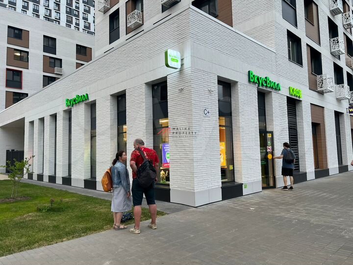 Продам торговое помещение, 350 м²