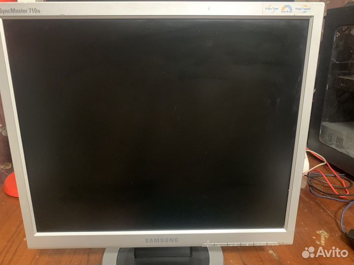 Монитор Samsung