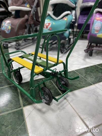 Санки на колесах новые