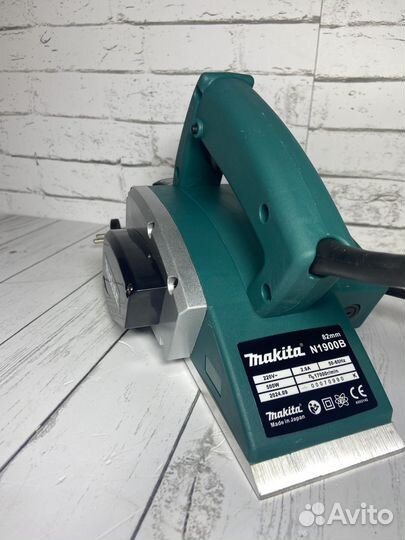 Сетевой рубанок makita